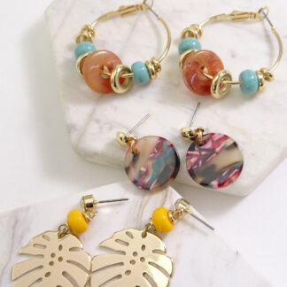 TRIO ACRYLIC EARRING SET
