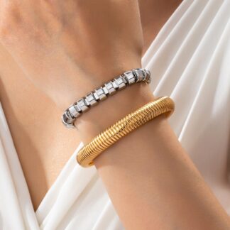 Two-Tone Mixed Chain Bangle Set